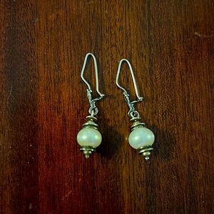 Silpada light the way pearl earrings